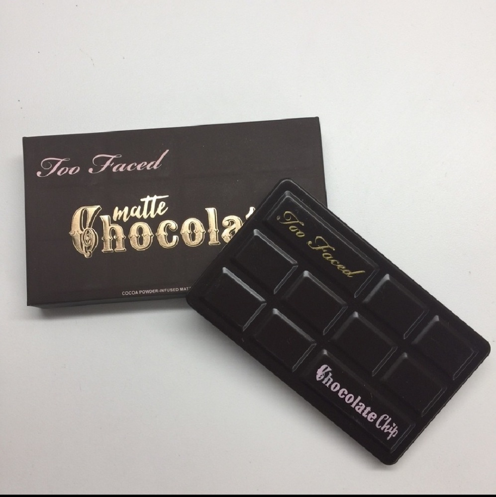 Too Faced Matte Chocolate Chip Palette